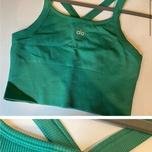 ISO LETTUCE FAVORITE BRA TANK ALO YOGA